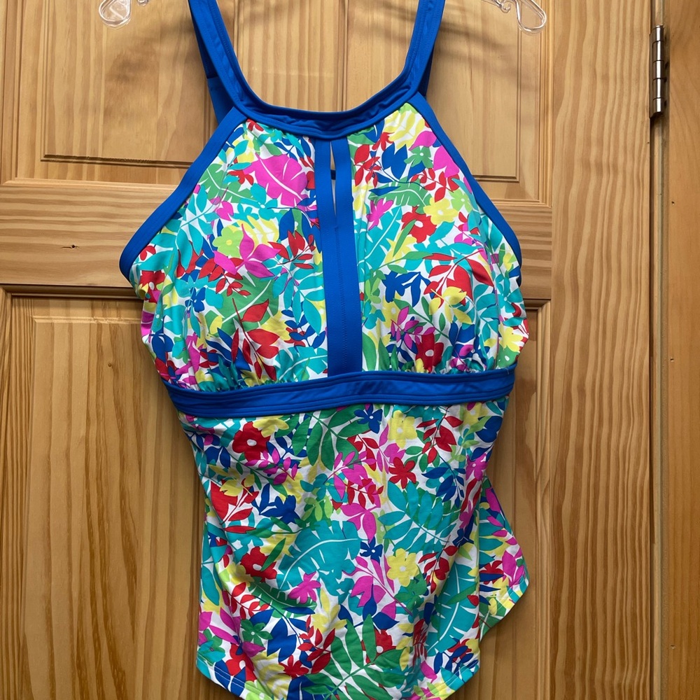 Lands' End Multicolor Tropical tankini top, BNWOT.